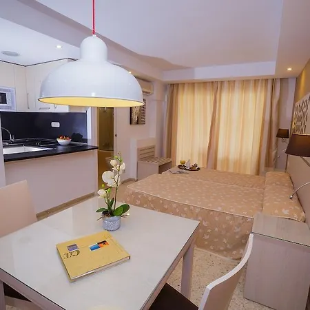 Puerto Azul Apartment *